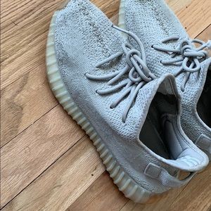 Yeezys boost 350
